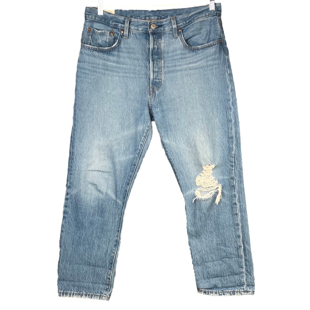 Levi’s 501 Cropped W32 L26 Light Wash Distressed Casual Relaxed Fit Denim Jeans